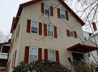 7 Kosta St, Worcester, MA 01607