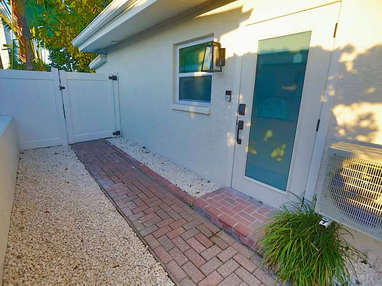 6765 W Flamingo Way S — Photo 3