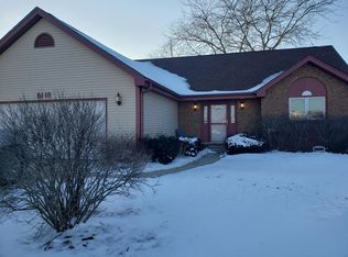 8118 65th Ave, Kenosha, WI 53142