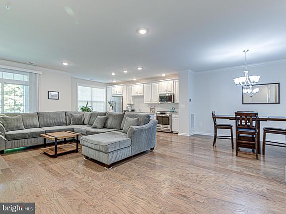 3rd image of 23235 Milltown Knoll Sq Unit 103