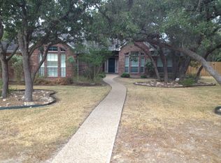 4 Holly Cv, Morgans Pt Resort, TX 76513