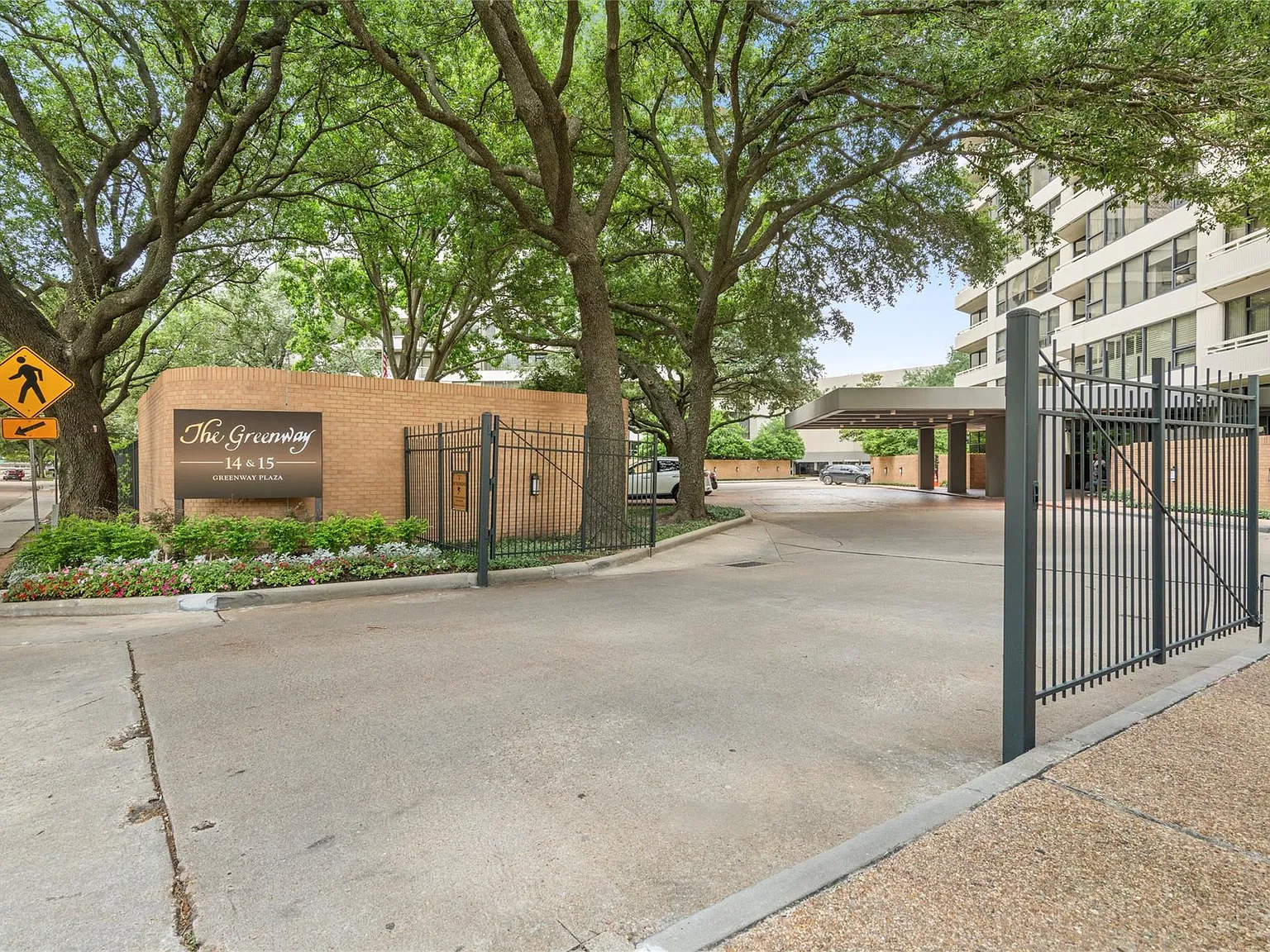 2 bed, 2.0 bath, 1391 sqft, $3,100 — Photo 3