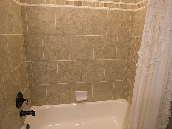 Upstairs Guest Bath