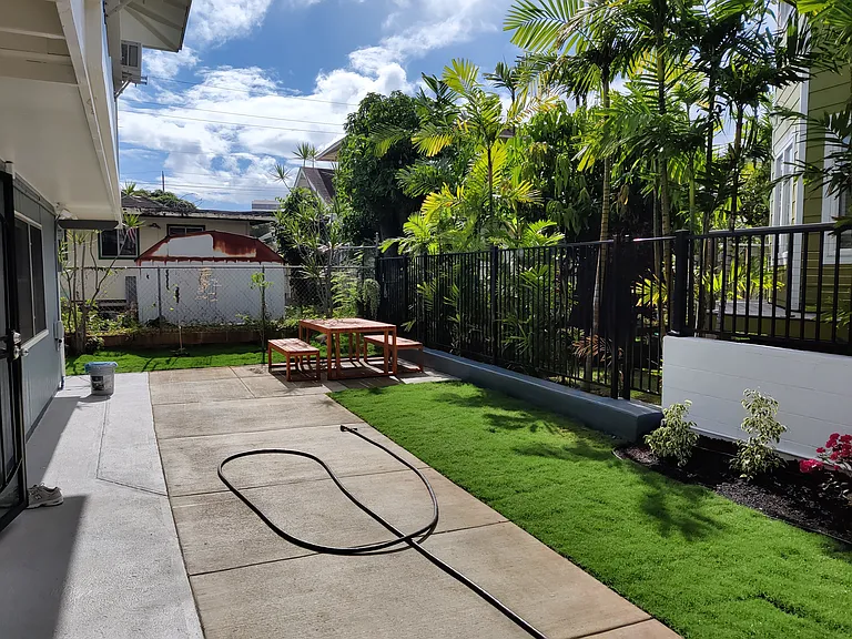 2325 Bingham St #B — Photo 7