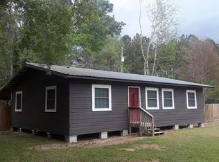 1077 Church Of God Rd, Bonneau, SC 29431