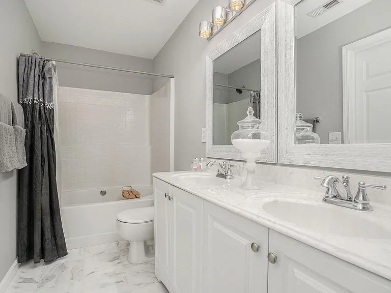 10428 Winslet Dr — Photo 15