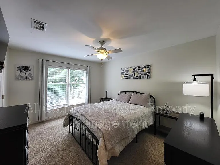 307 Hollyfax Cir — Photo 8