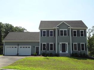 8 Brookmeadow Ln, South Grafton, MA 01560
