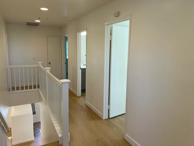 16194 Los Coyotes St — Photo 10