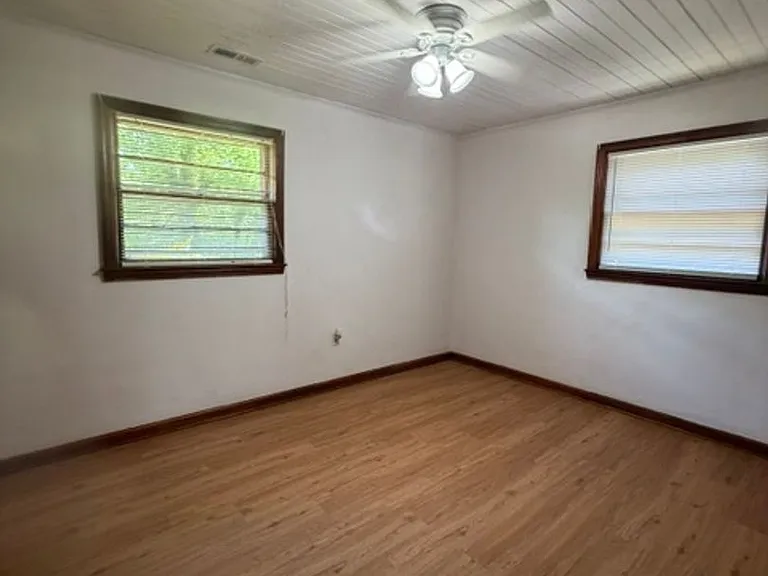 1109 Tapoco Ave — Photo 11