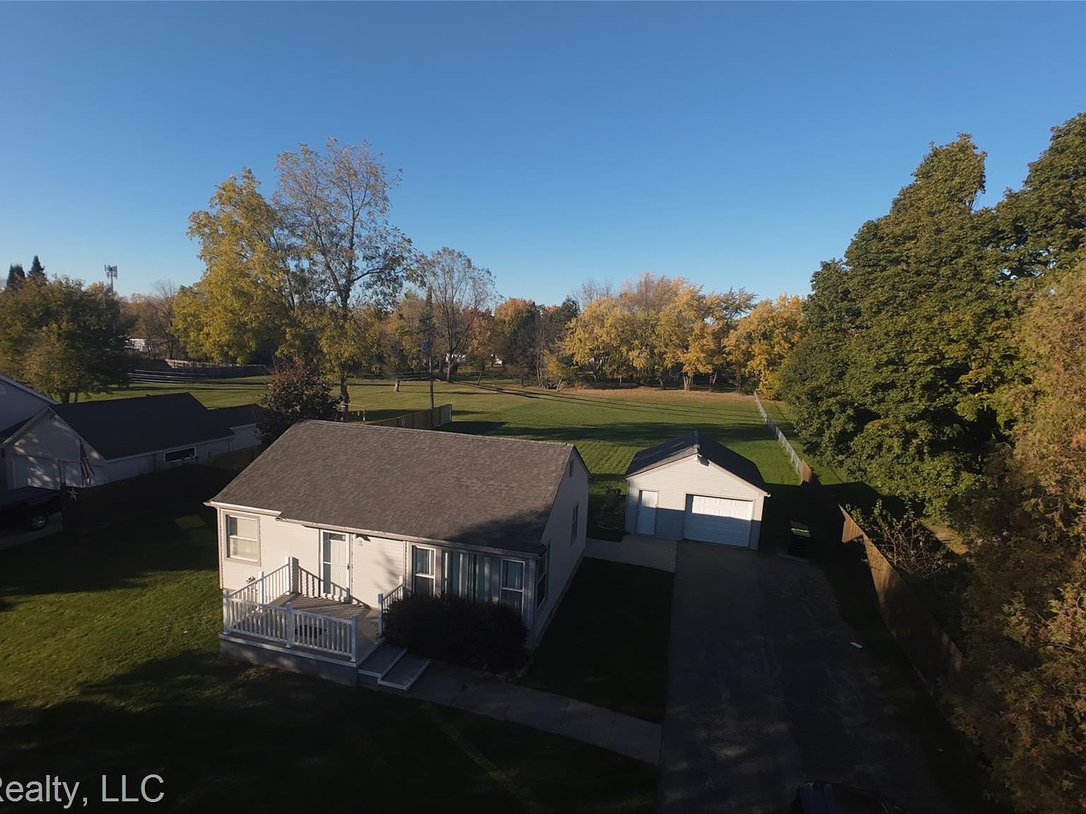 435 E Walton Blvd, Pontiac, MI 48340
