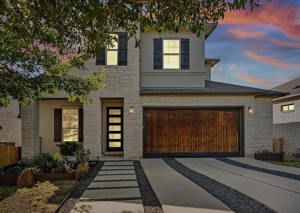1st image of 6724 Vicenza Dr