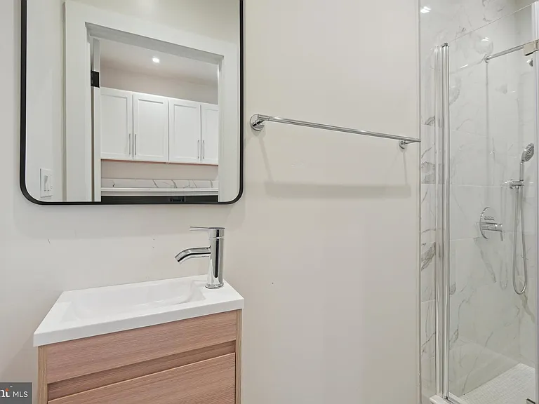 1329 Connecticut Ave NW #300 — Photo 44
