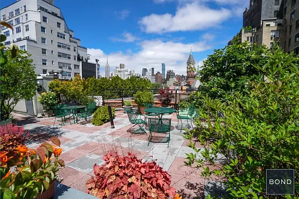 Rented by Bond New York | media 11