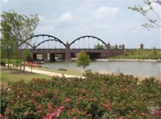 406 Trillium Dr, Sugar Land, TX 77479
