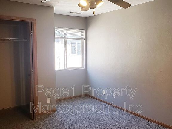 3rd image of 1034 Minns Dr #F