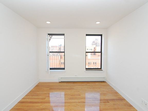 4th image of 539 Lenox Ave APT 4B