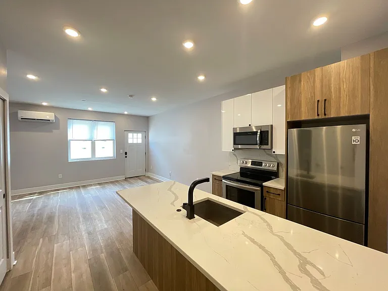 3918-3930 Haverford Ave. — Photo 34