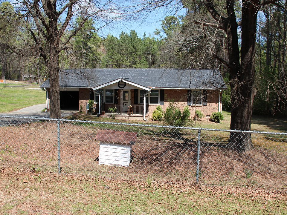 1st image of 822 Clayton Rd