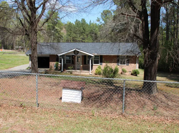 822 Clayton Rd, Durham, NC 27703