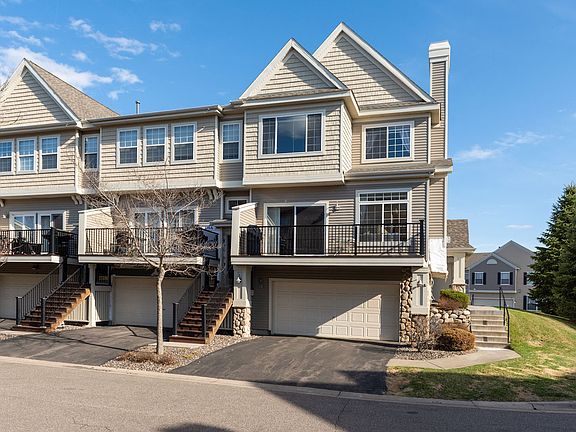 2nd image of 1481 111th Ln NE Unit L