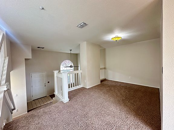 5th image of 6012 Condor St #6012