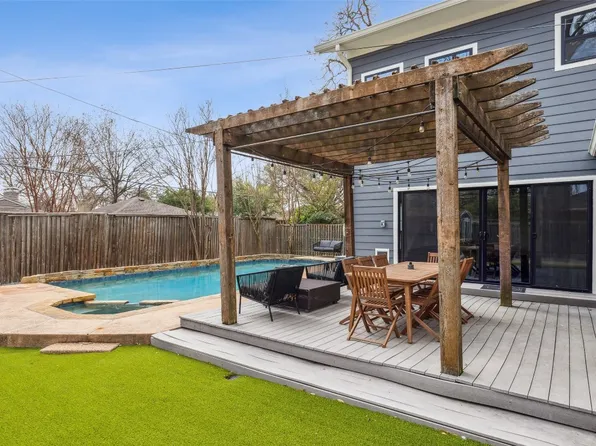 6852 Freemont St, Dallas, TX 75231