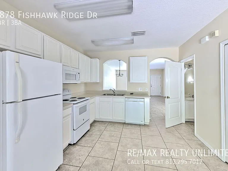 5878 Fishhawk Ridge Dr — Photo 7
