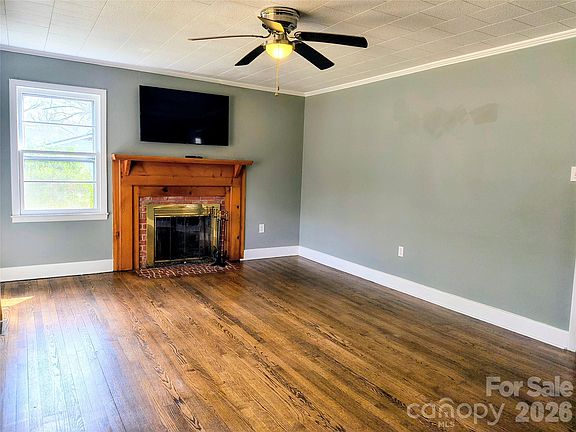 4th image of 143 Tabernacle Rd