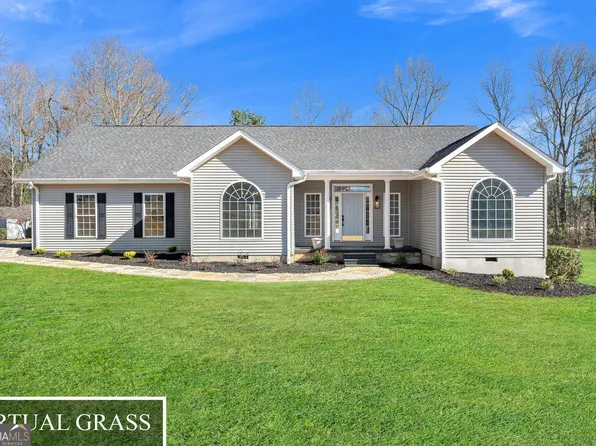 207 Fairway Ln, Hartwell, GA 30643