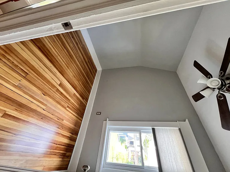 109 2nd St — Photo 10
