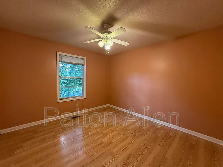 78 Pine Cone Dr — Photo 23