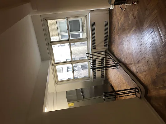 Rented by Punia & Marx Inc. | media 15