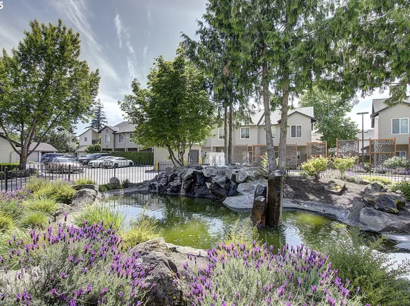 5264 NE 121st Ave APT 55J, Vancouver, WA 98682