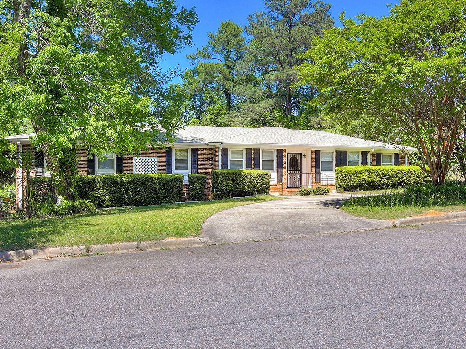 1st image of 107 Hillside Ct