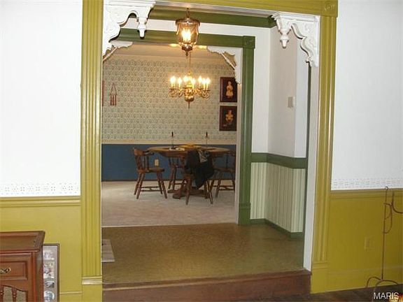 5th image of 3002 Woodlands Terrace Dr