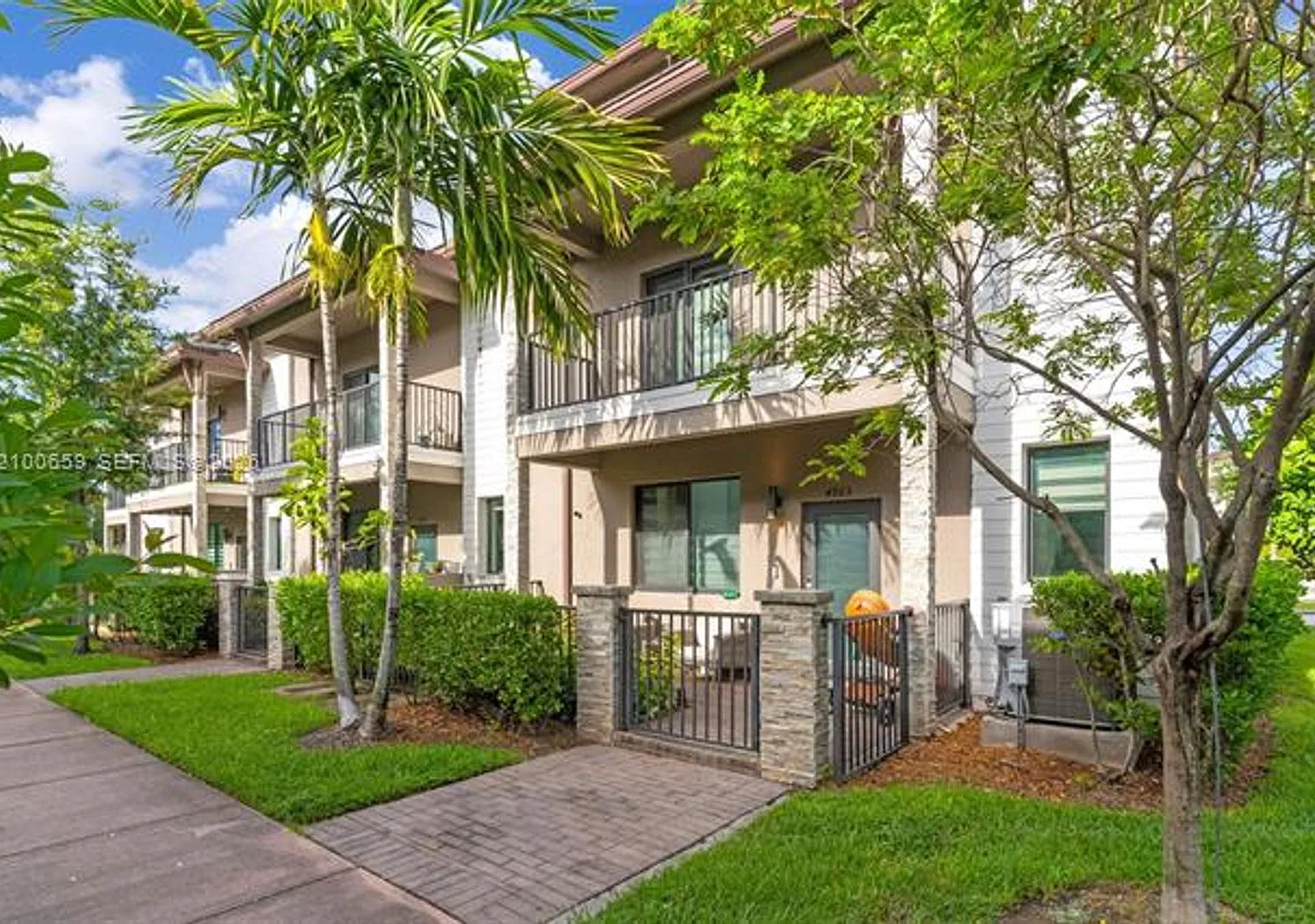 4963 NW 83rd Path th 4963, Doral, FL 33166 — Photo 3