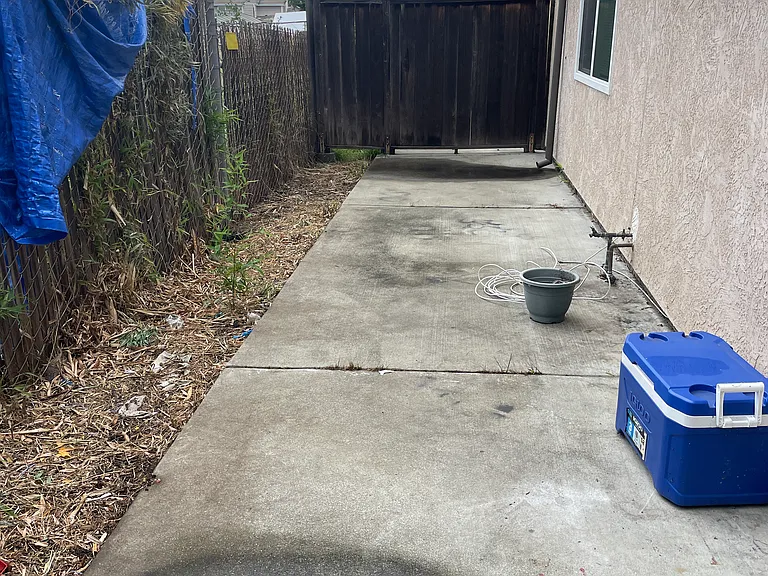743 Bartlett Ave — Photo 12