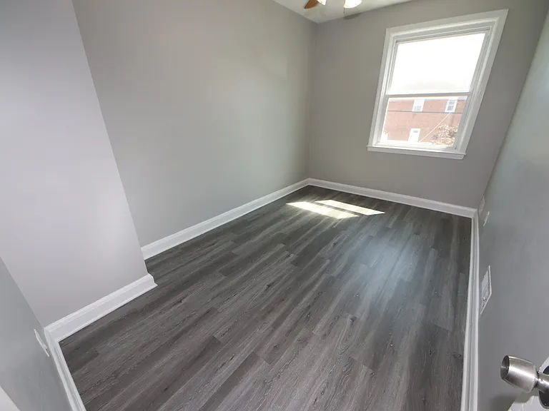 7517 School Ave — Photo 16