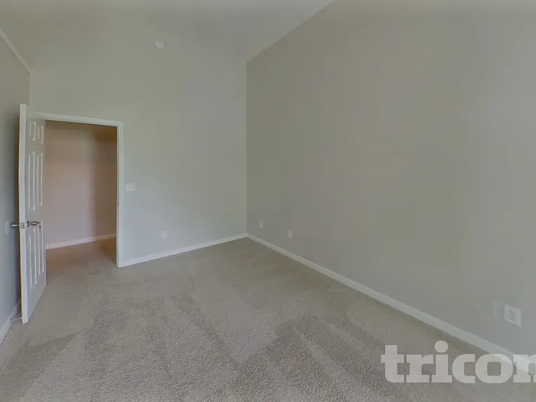 15 Silver Willow Walk — Photo 8