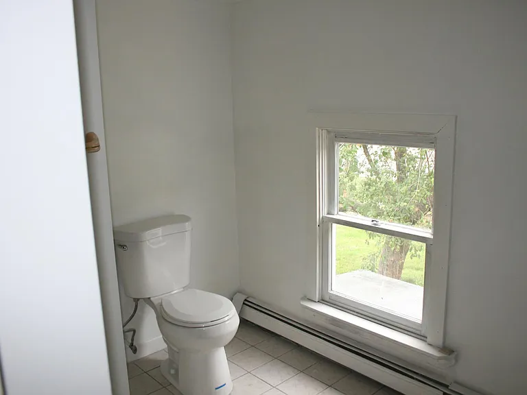 10 Chestnut St — Photo 21