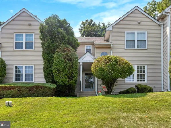 294 Wexford Ct #294, Aston, PA 19014