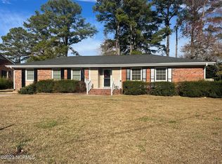 1403 Red Banks Rd, Greenville, NC 27858