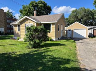 223 3rd St SE, Perham, MN 56573