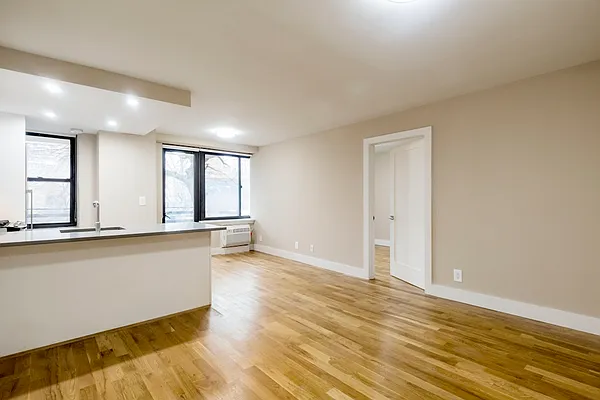 Rented by PWV Acquisitions | media 18