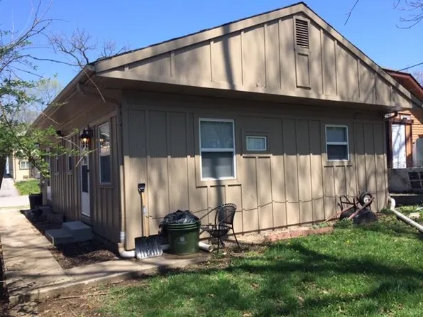 3003 1/2 W 44th Ave, Kansas City, KS 66103