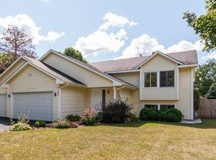 4702 106th Ave NE, Blaine, MN 55014