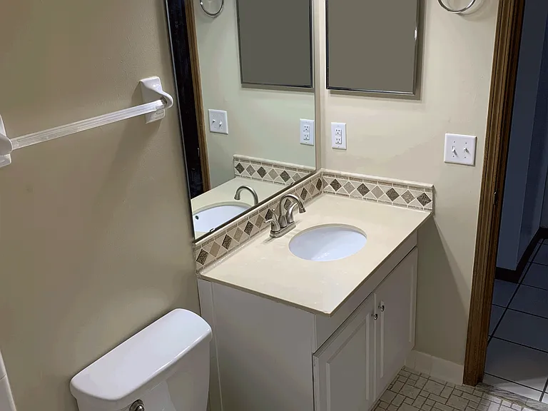 Another view of the guest bathroom.