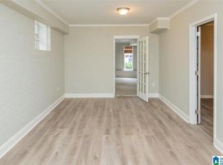 1909 Wisterwood Dr, Birmingham, AL 35226