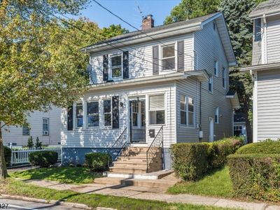41 Essex Ave, Maplewood, NJ, 07040